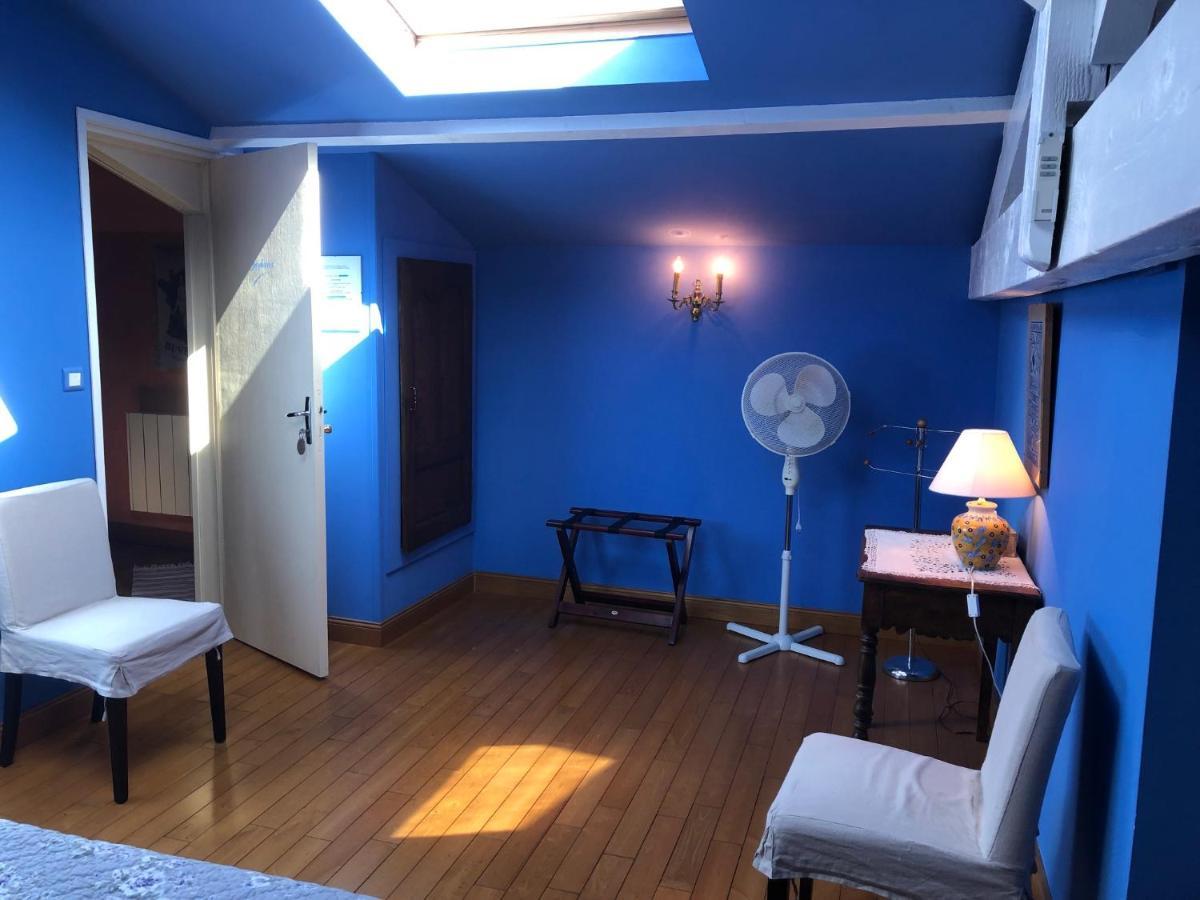La Petite Provence De Touron Bed and Breakfast Pujols  Εξωτερικό φωτογραφία
